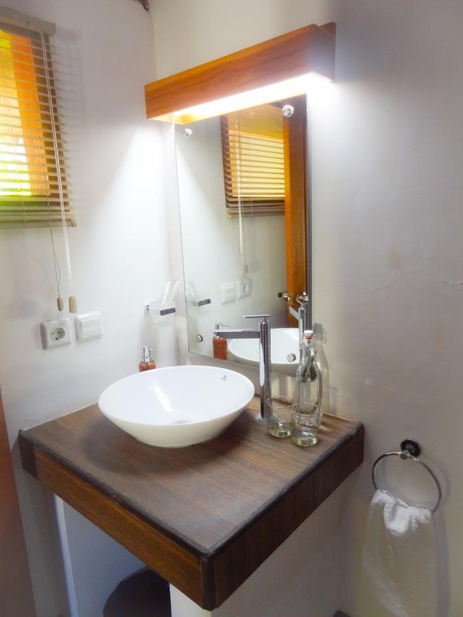 Teras Lombok Bungalow Senggigi Exterior foto